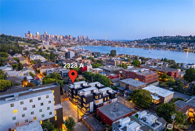 Property photo for 2328 Franklin Avenue E #A, Seattle