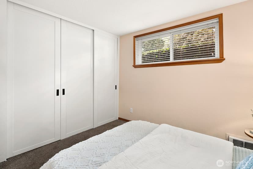 Property photo for 5844 NE 75th Street #A102, Seattle photo 13