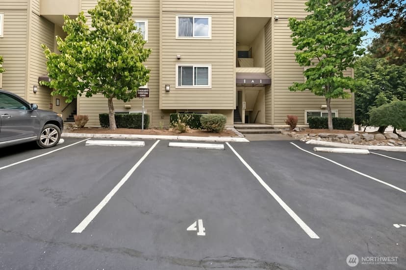Property photo for 5844 NE 75th Street #A102, Seattle photo 20