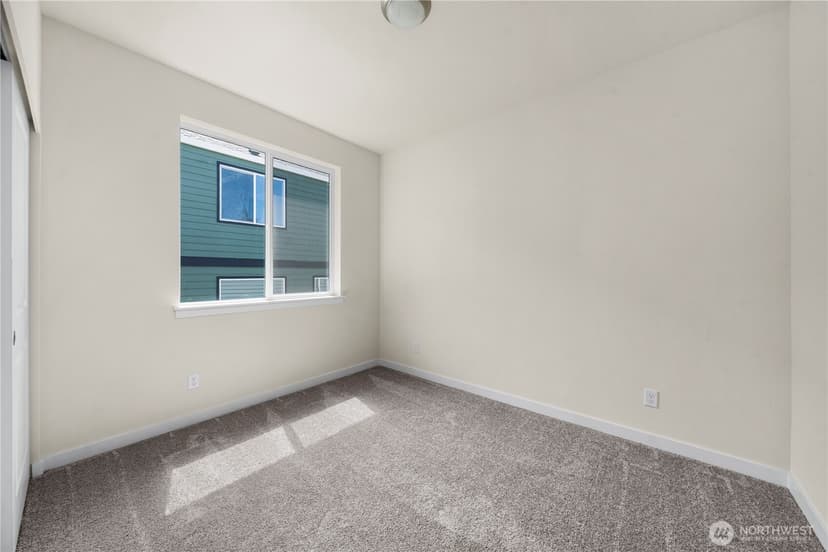 Property photo for 4163 Aberdeen Way NE, Renton photo 14