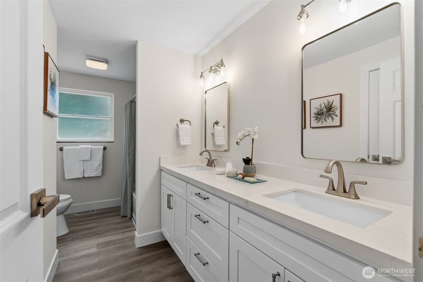 Property photo for 5330 158th Place SW, Edmonds photo 23