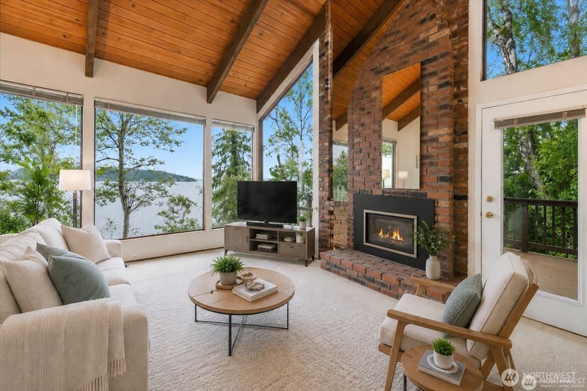 Property photo for 500 W Lake Sammamish Parkway NE, Bellevue photo 10