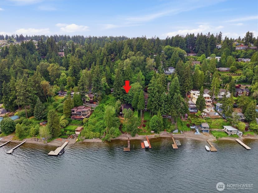 Property photo for 500 W Lake Sammamish Parkway NE, Bellevue