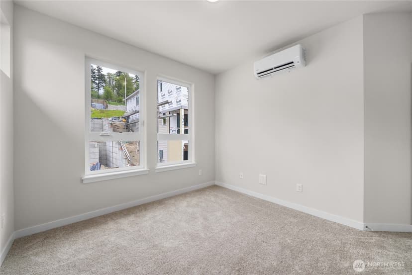 Property photo for 4261 Aberdeen Way NE, Renton photo 35