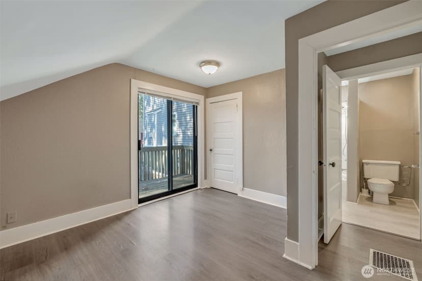 Property photo for 6747 Alonzo Avenue NW, Seattle photo 11