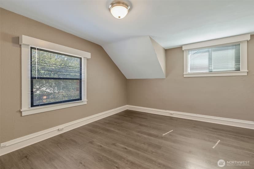 Property photo for 6747 Alonzo Avenue NW, Seattle photo 8