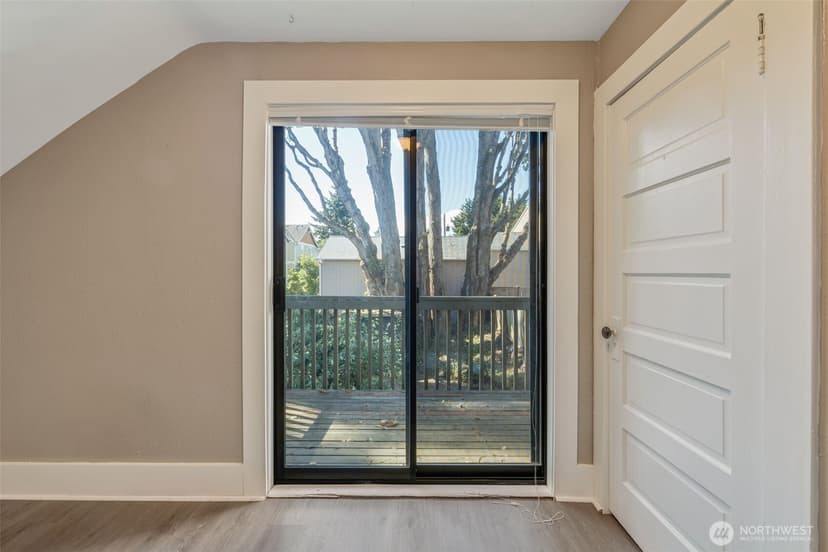 Property photo for 6747 Alonzo Avenue NW, Seattle photo 12