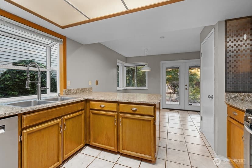 Property photo for 26621 Bristol Court, Kent photo 14