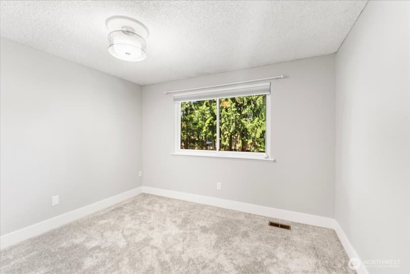 Property photo for 2509 Manorwood Drive, Puyallup photo 26