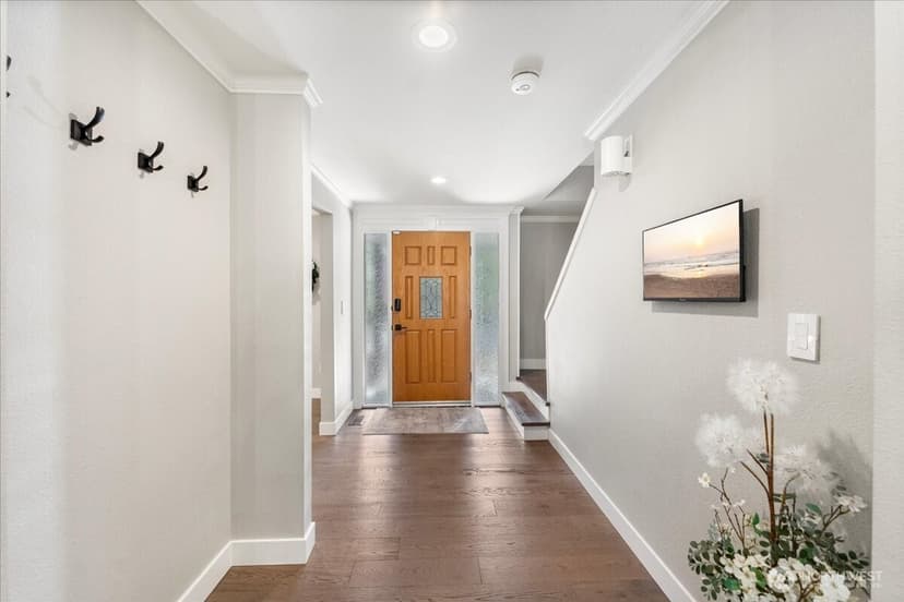 Property photo for 2509 Manorwood Drive, Puyallup photo 6