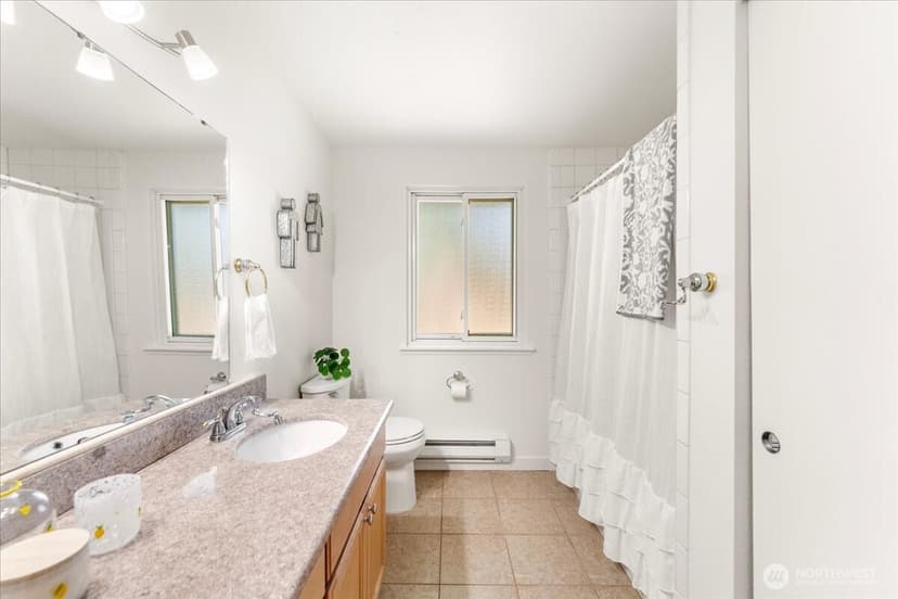 Property photo for 2509 Manorwood Drive, Puyallup photo 27