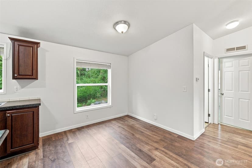 Property photo for 11302 201st Avenue E, Bonney Lake photo 6