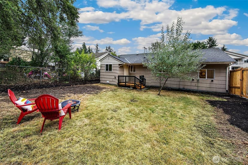 Property photo for 1520 NE 147th Street, Shoreline photo 19