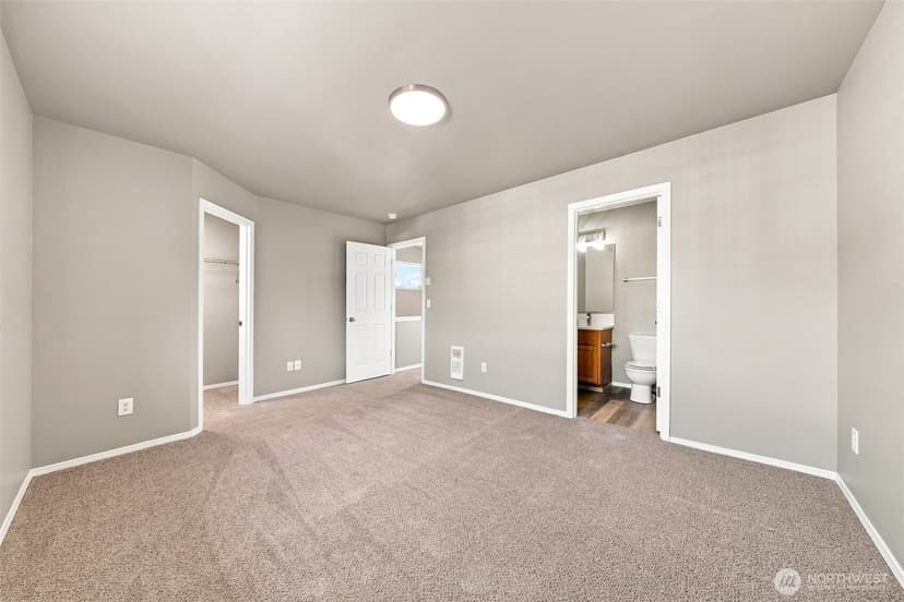 Property photo for 4036 S Warner Street #A, Tacoma photo 16