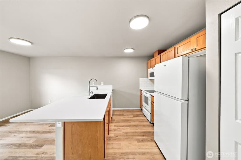 Property photo for 4036 S Warner Street #A, Tacoma photo 7