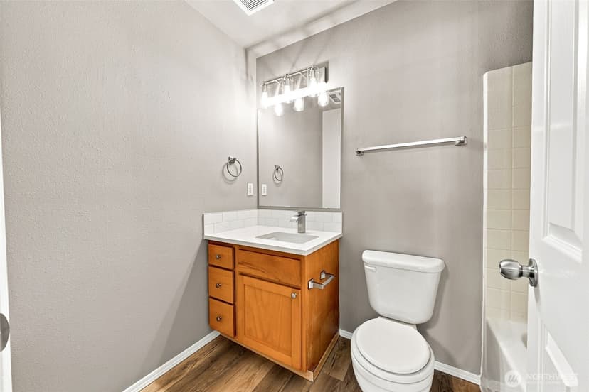 Property photo for 4036 S Warner Street #A, Tacoma photo 17