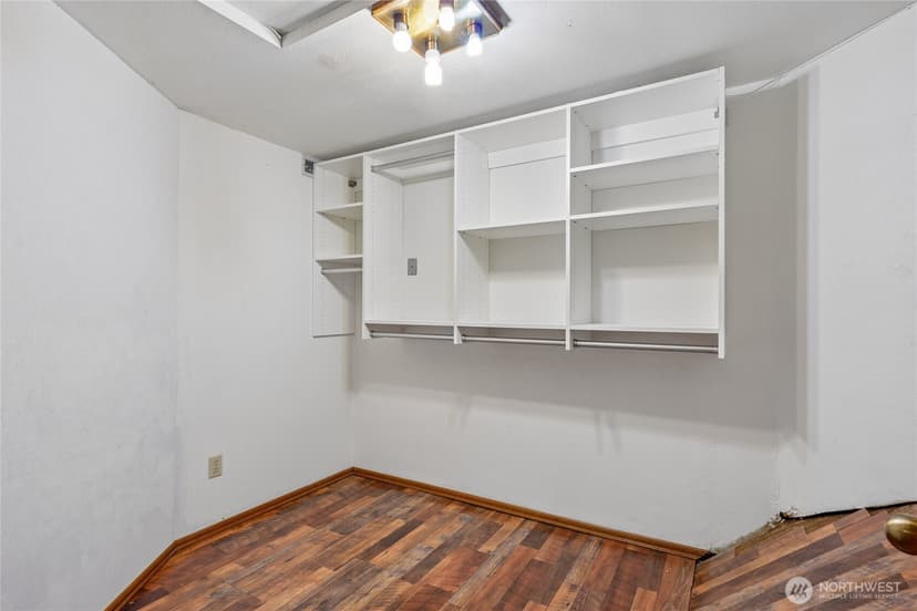 Property photo for 4223 Robin Road W, University Place photo 24