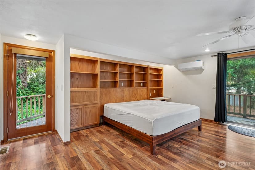 Property photo for 4223 Robin Road W, University Place photo 25
