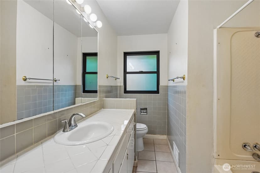 Property photo for 4223 Robin Road W, University Place photo 19