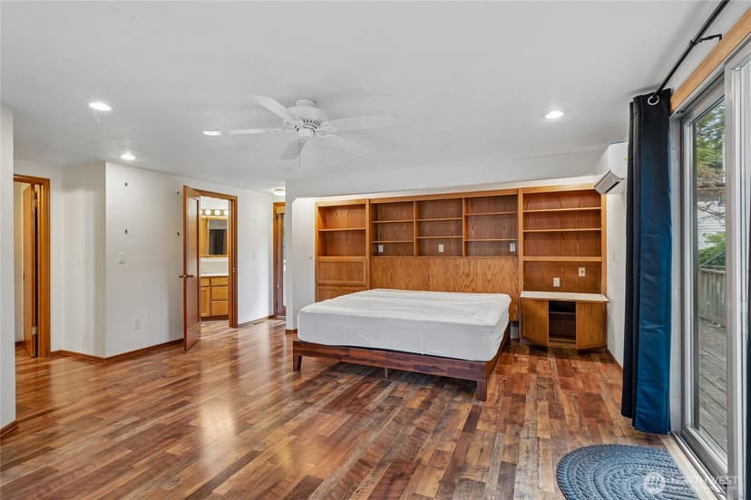 Property photo for 4223 Robin Road W, University Place photo 26
