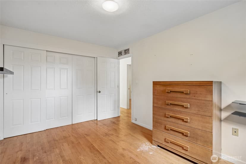 Property photo for 4223 Robin Road W, University Place photo 23