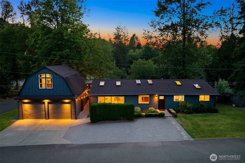 Property photo for 1109 Lewis Lane SE, Issaquah photo 2