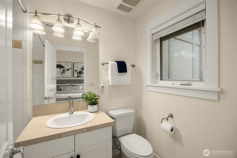 Property photo for 900 228th Avenue NE #14B, Sammamish photo 17