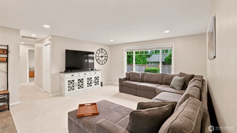 Property photo for 15824 SE 170th Street, Renton photo 6