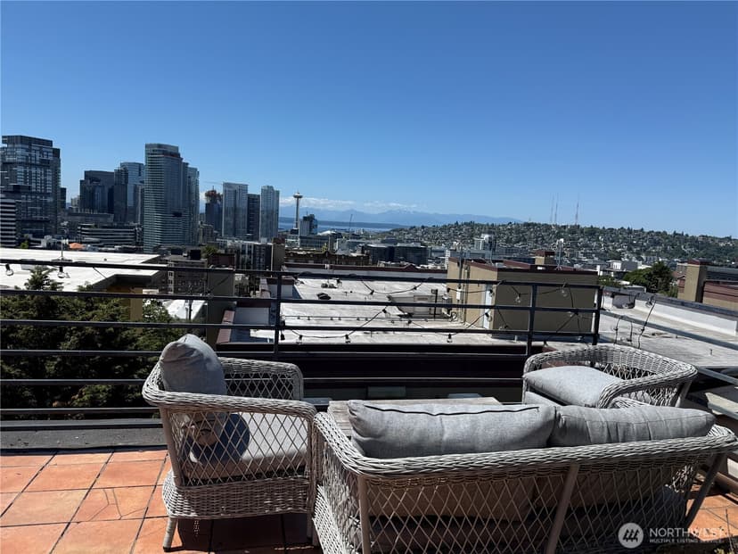 Property photo for 712 E Denny Way #502, Seattle photo 21