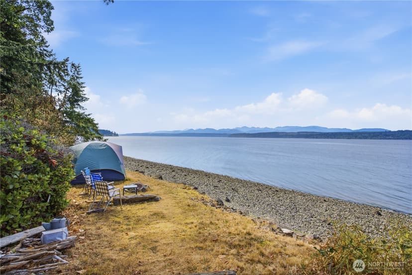 Property photo for 328 NE Oyster Point Drive, Poulsbo photo 9
