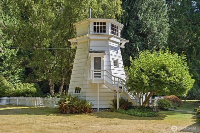 Property photo for 328 NE Oyster Point Drive, Poulsbo photo 3