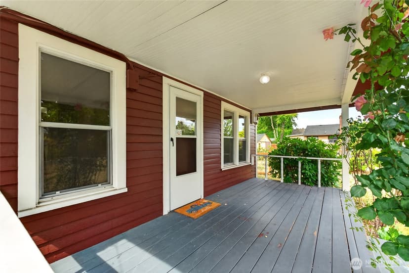 Property photo for 520 12th Street SE, Puyallup photo 27