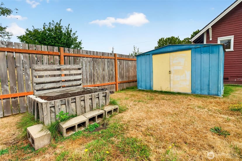 Property photo for 520 12th Street SE, Puyallup photo 35