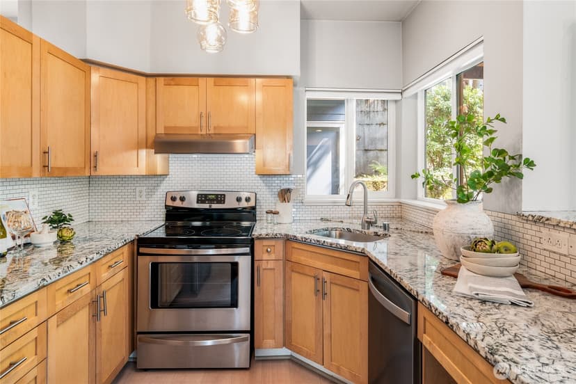 Property photo for 3926 243rd Place SE #H102, Bothell photo 11