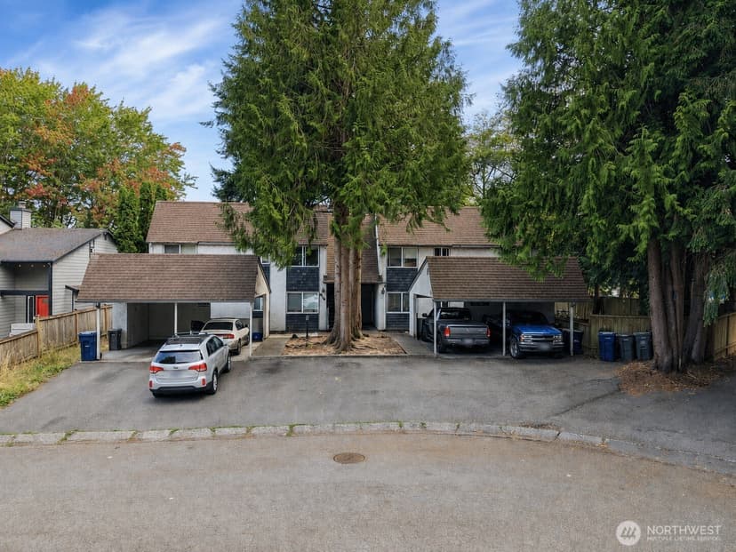 Property photo for 514 124th Place SW #1-4, Everett photo 2