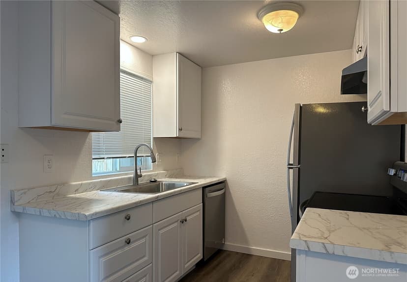 Property photo for 514 124th Place SW #1-4, Everett photo 21