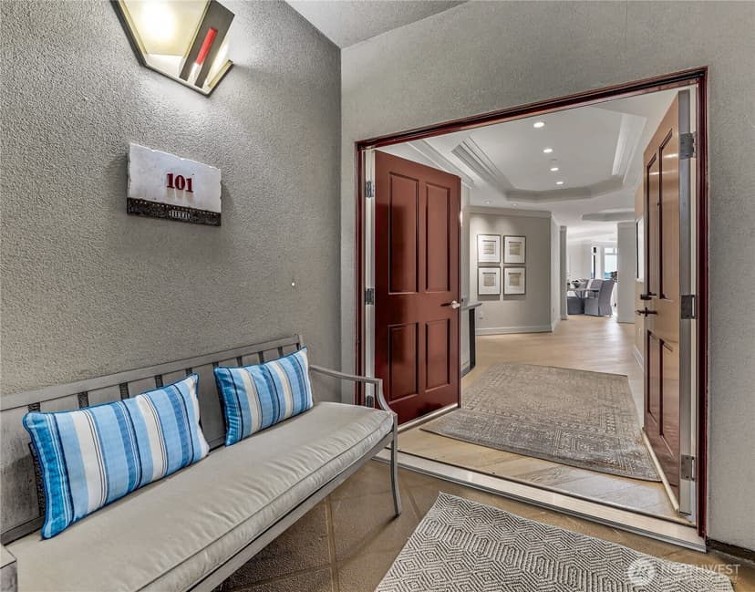Property photo for 530 Lake Street S #H-101, Kirkland photo 28