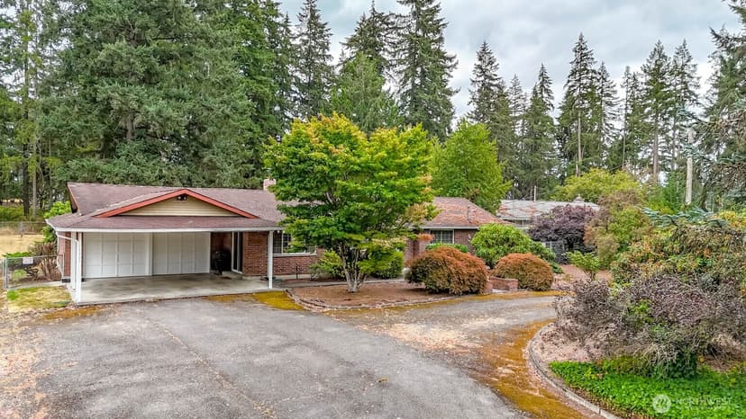 Property photo for 17407 36th Ave E, Tacoma photo 2