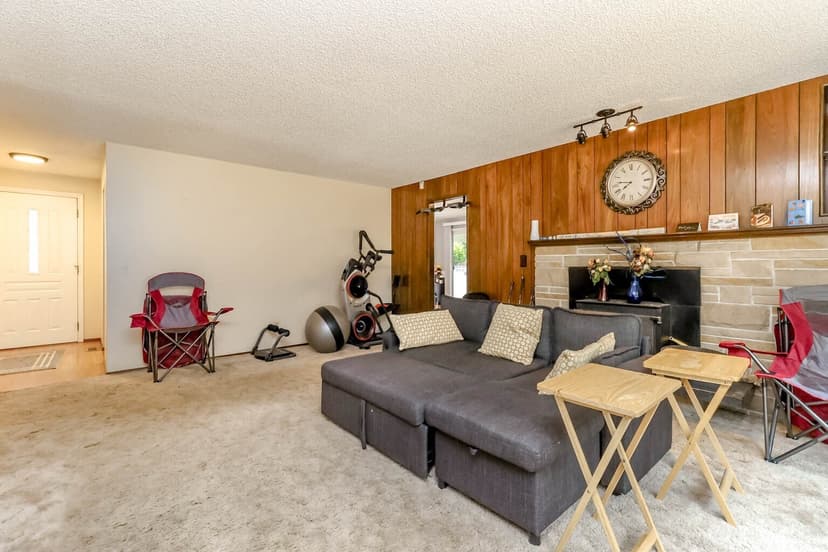 Property photo for 17407 36th Ave E, Tacoma photo 10