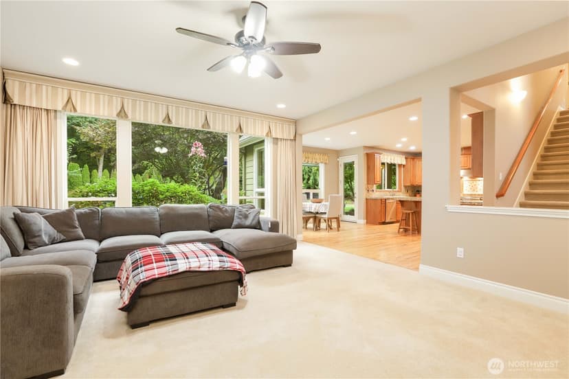 Property photo for 11712 4th Avenue NE, Tulalip photo 8