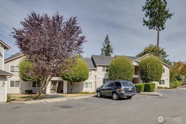 Property photo for 8833 1st Street NE #101, Lake Stevens photo 2
