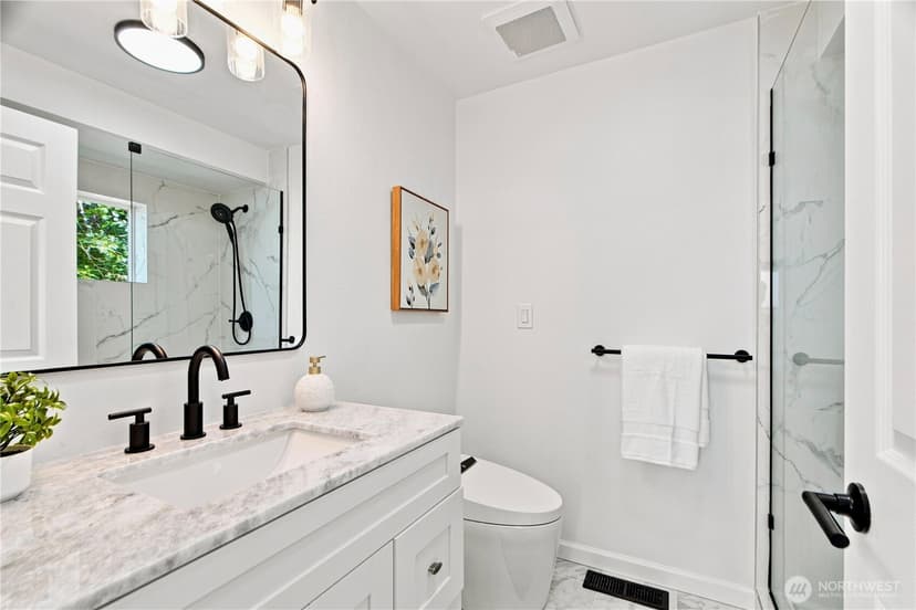 Property photo for 5902 S 2nd Avenue, Everett photo 21