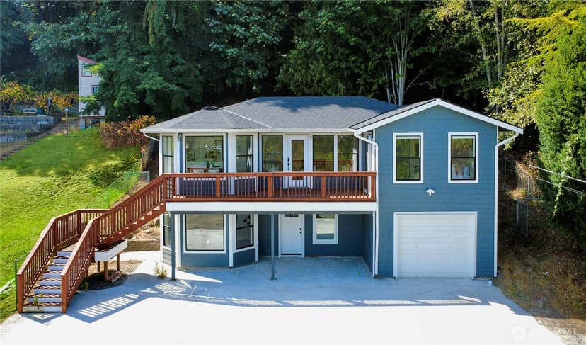 Property photo for 5902 S 2nd Avenue, Everett