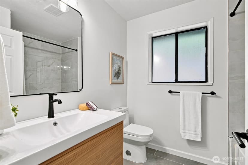 Property photo for 5902 S 2nd Avenue, Everett photo 19