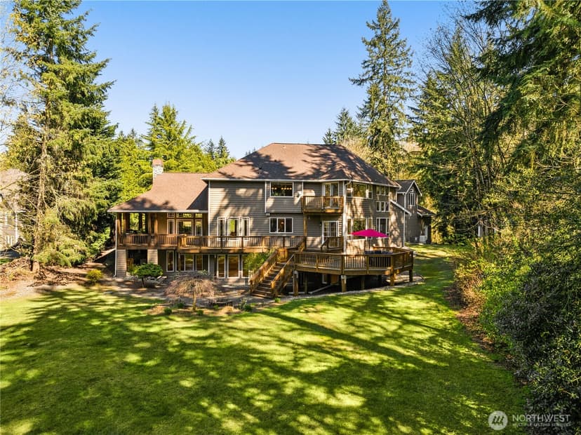 Property photo for 7402 229th Place SE, Woodinville photo 2