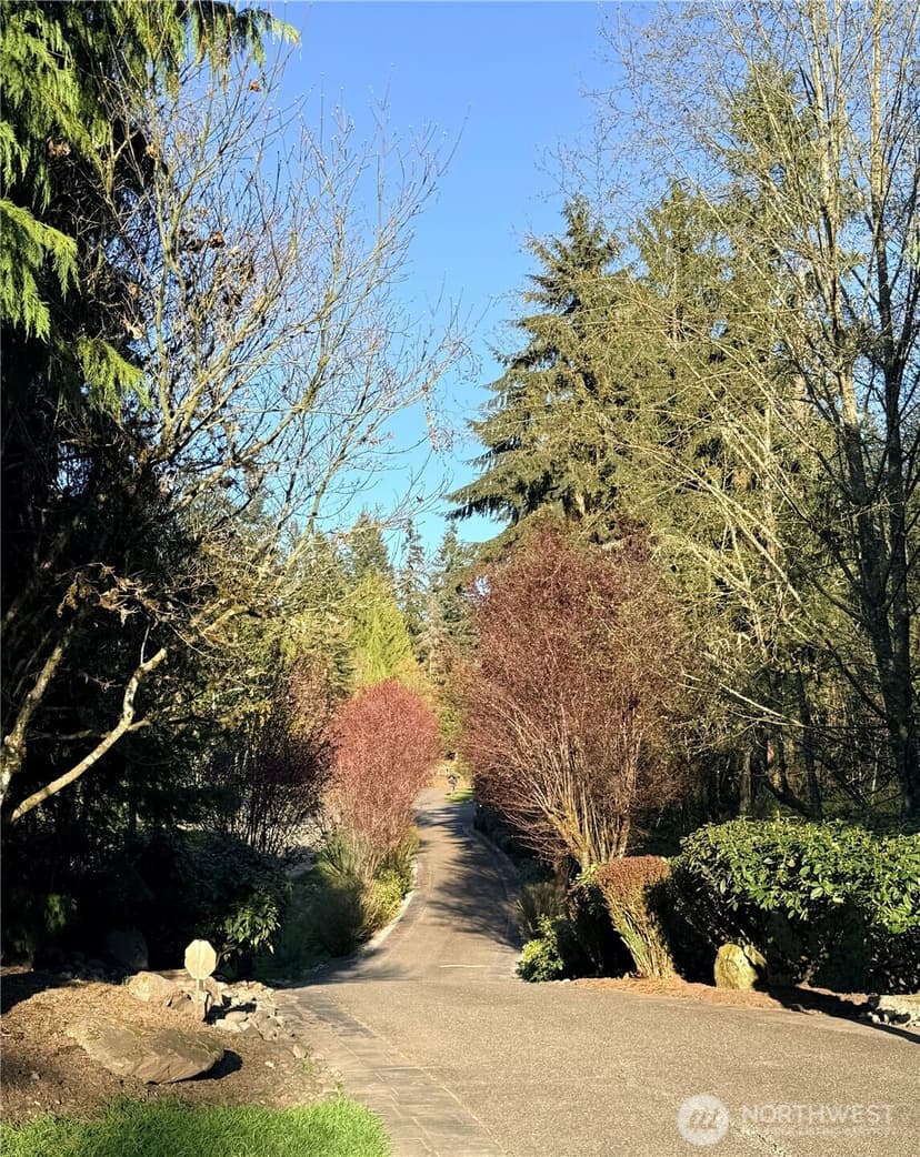 Property photo for 7402 229th Place SE, Woodinville photo 39