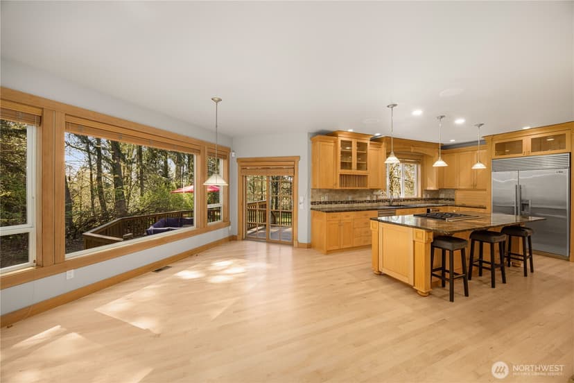 Property photo for 7402 229th Place SE, Woodinville photo 11