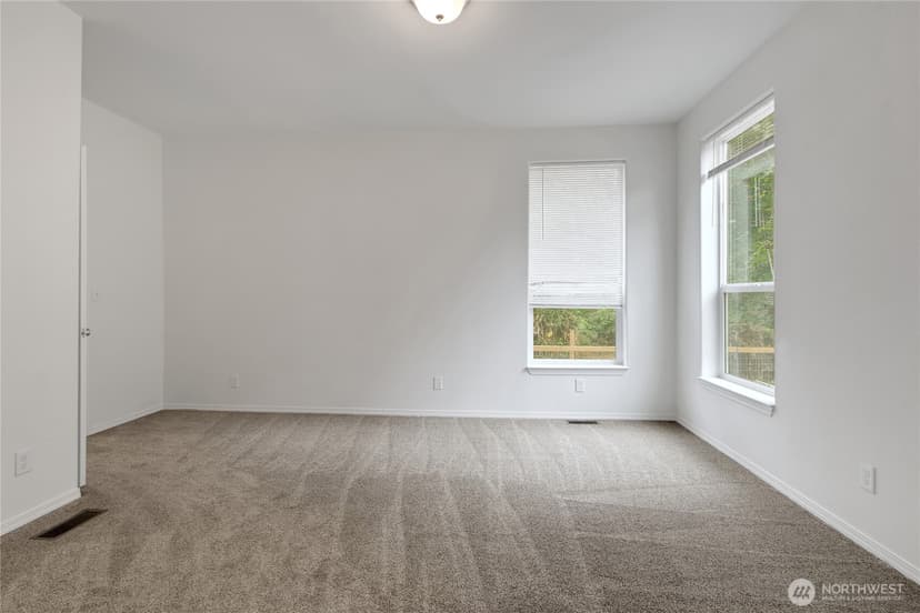 Property photo for 18665 196th Avenue SE, Renton photo 17