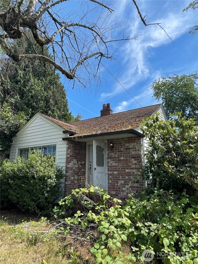 Property photo for 318 Judson Street S, Tacoma