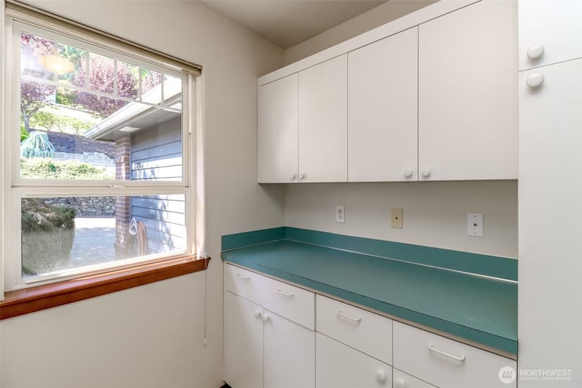 Property photo for 5705 51st Avenue Ct E, Tacoma photo 29
